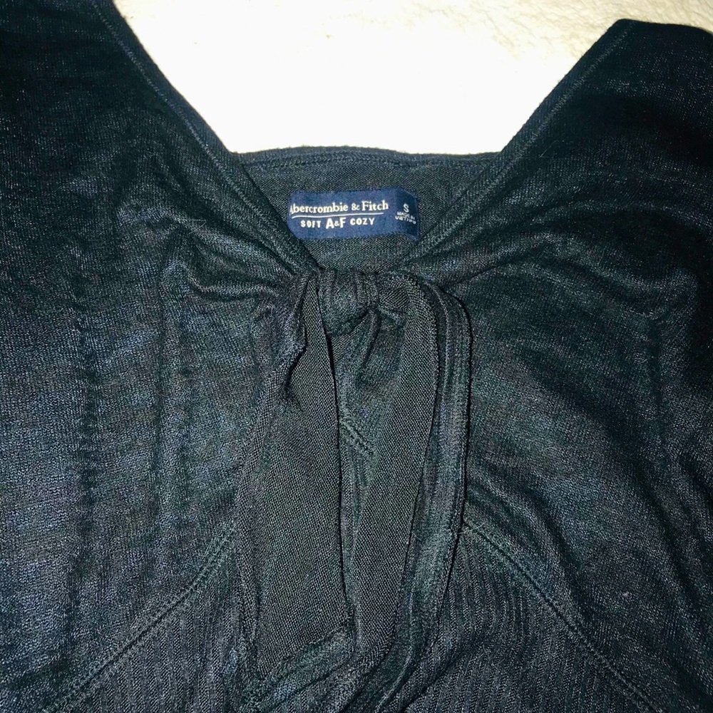 Abercrombie and Fitch black long sleeve